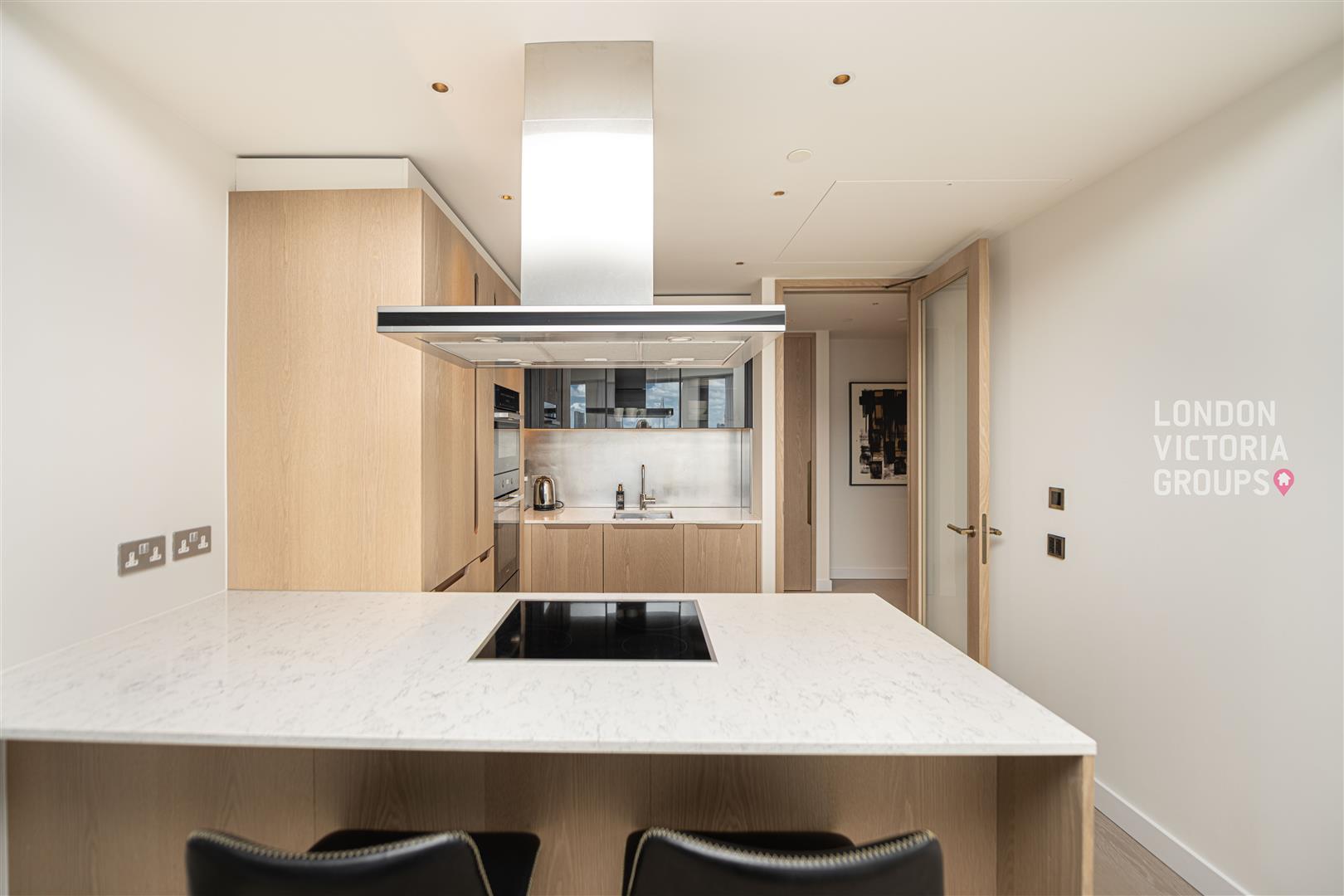 River Park Tower, 1 Nine Elms Lane, London